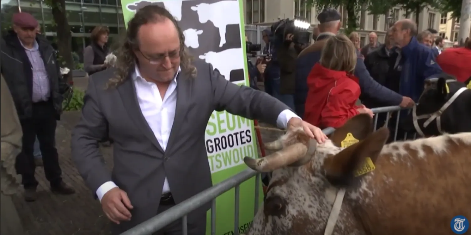 Nieuwe serie Dierenridders bij ON!: Dion Graus trekt ten strijde tegen dierenbeulen